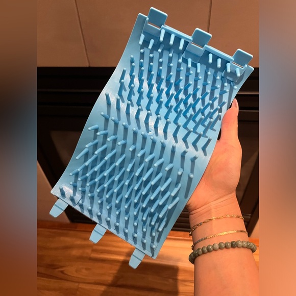 Healthy Paws portable pet foot cleaning cup (2 in 1) for dogs and cats (NEW) - Picture 3 of 8